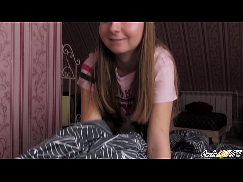 ❤️ బ్లాన్డీ తన BFFని లోతుగా పీలుస్తుంది మరియు ఆమె నోటిలో కమ్ పొందుతుంది పోర్నో మా వద్ద te.porn-mz.ru ❤